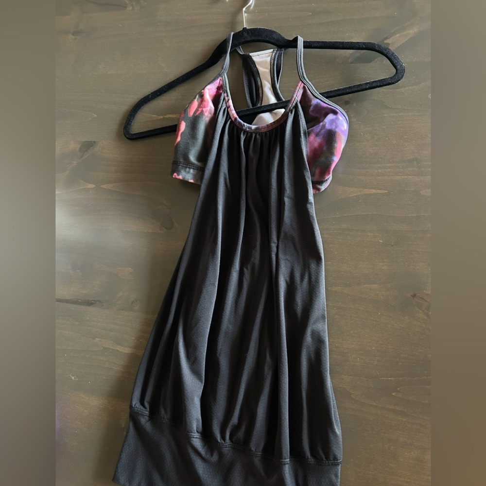 Lululemon athletic Top